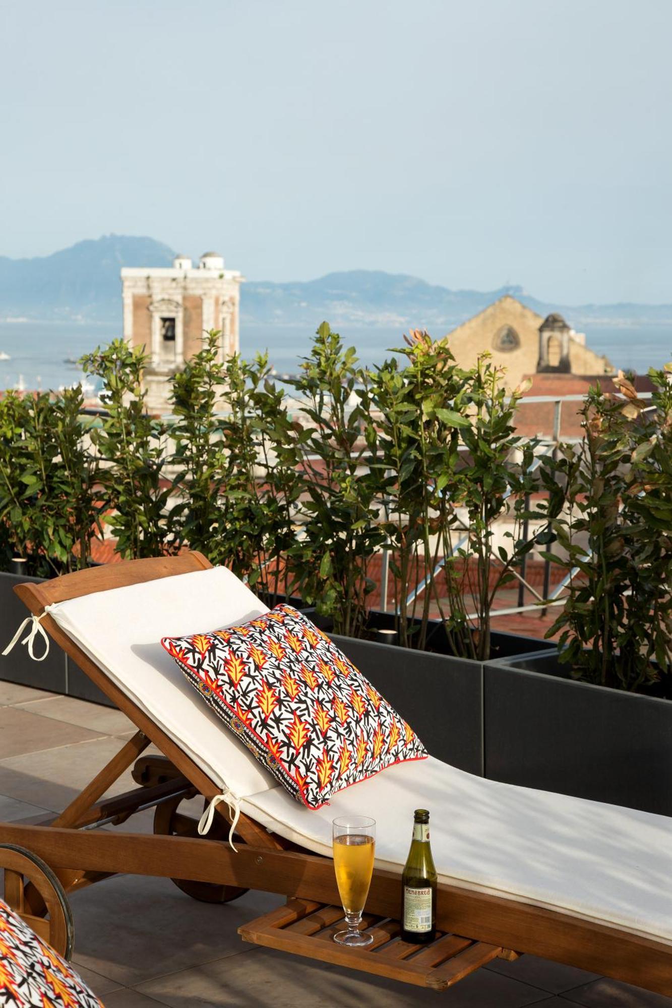 Gasthof Galleria Port'alba - & Rooftop Neapel